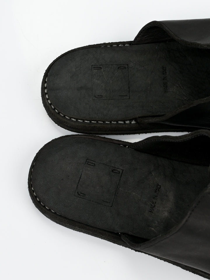 Front Zip Calf Leather Full Grain Slipper
