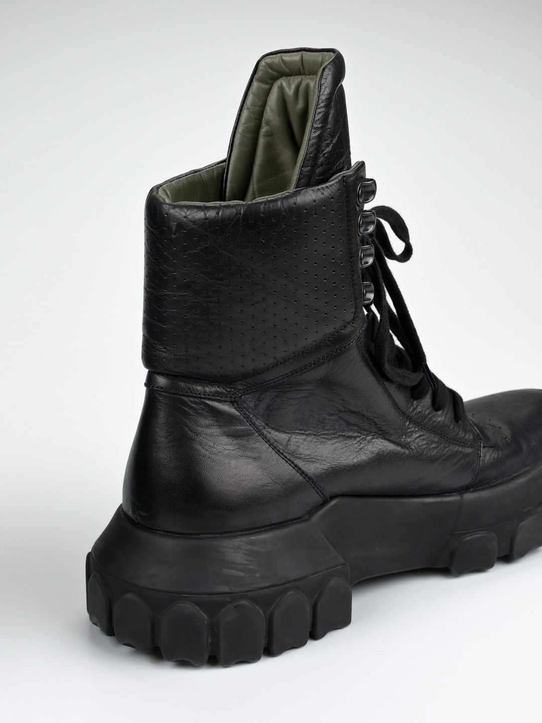 Blackout Tractor Boots