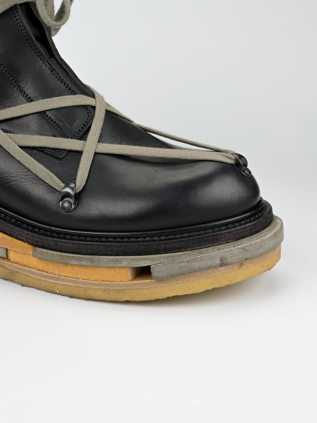 F/W 2017 'Glitter' Hexagram Creeper Boots Lego Sole