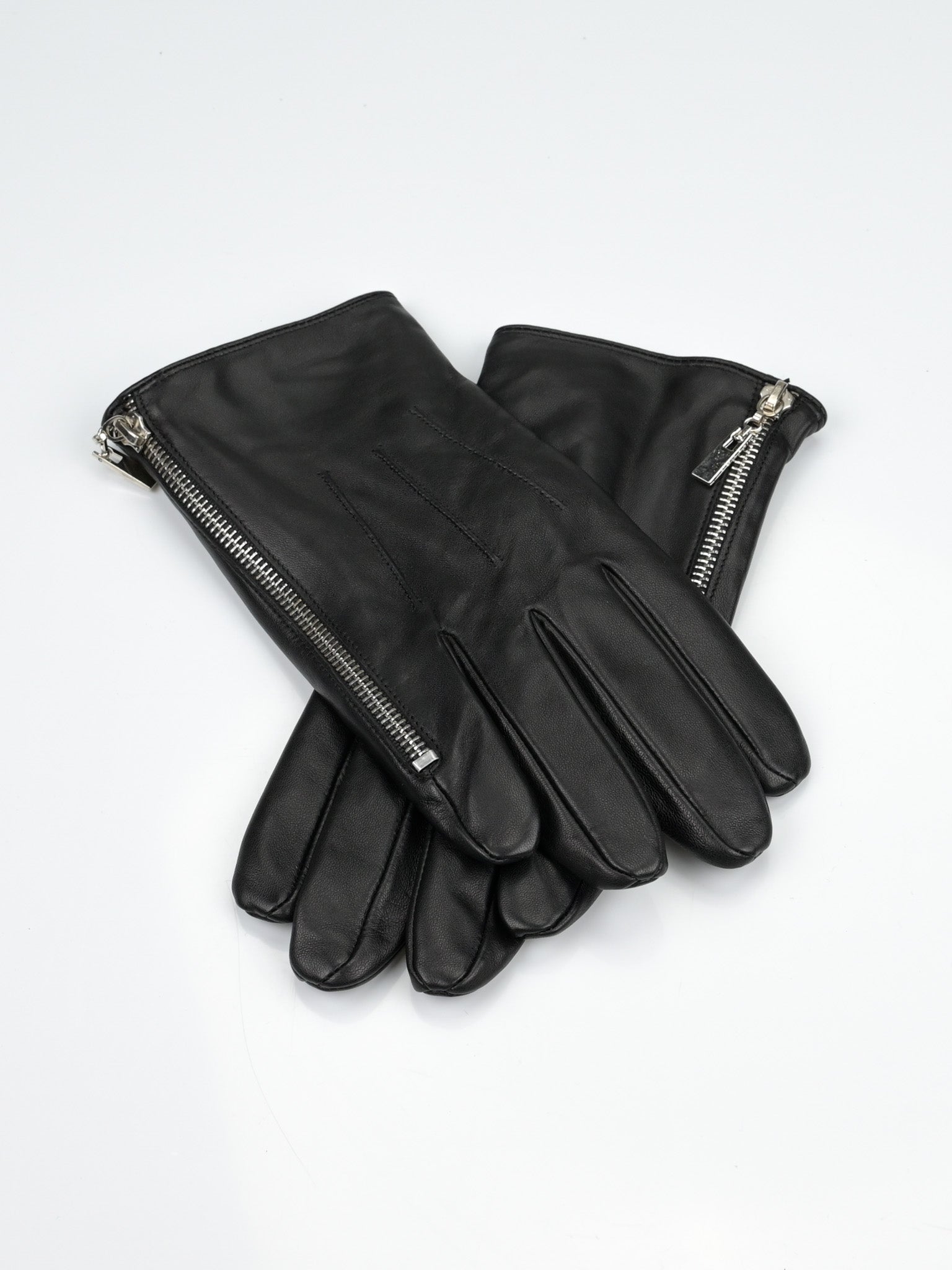 Carpal Gloves – KALMANDCOLLECTED