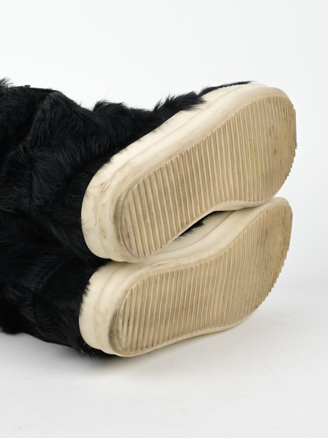 Black Pony Hair Cargobaskets