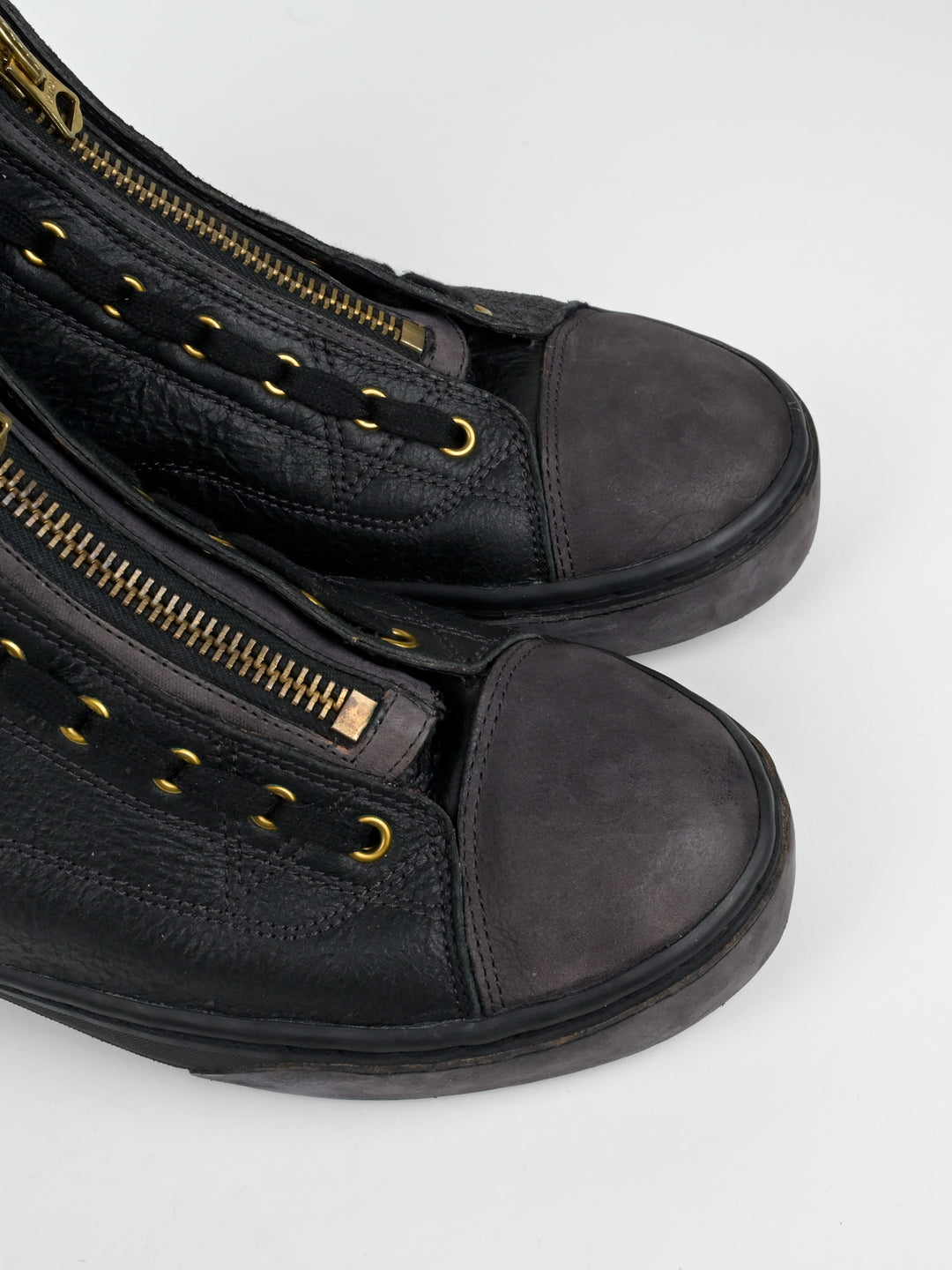 Shearling Middle Zip Skagway Hi-Folk Sneakers