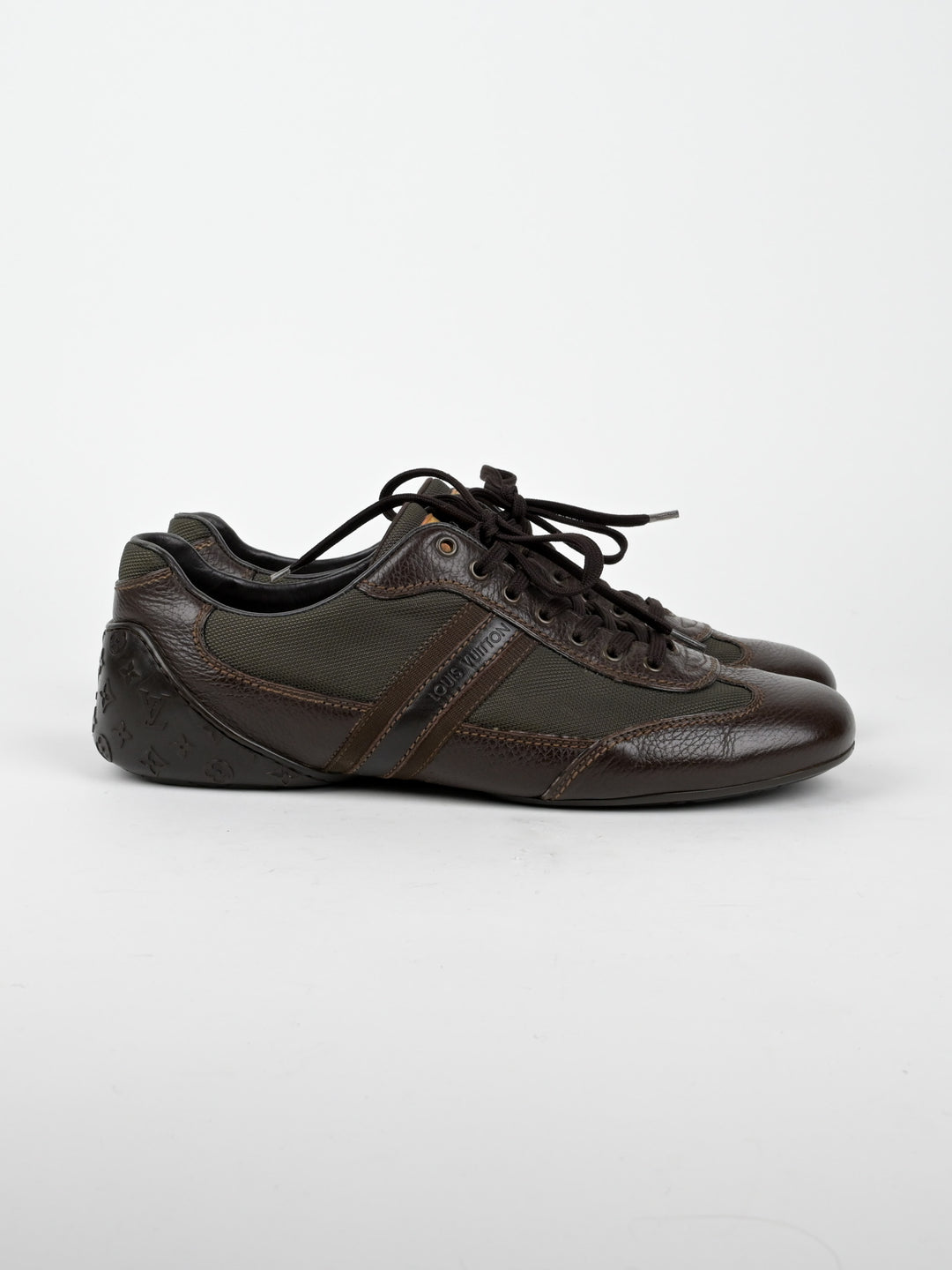 Clipper Monogram Leather Low Top Sneakers