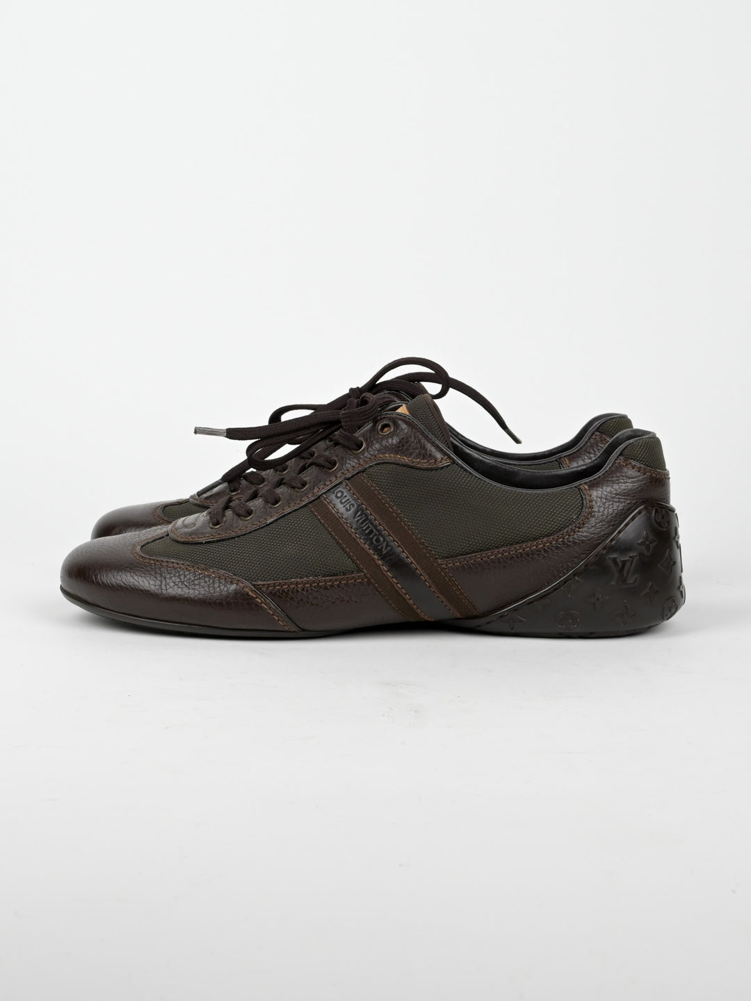 Clipper Monogram Leather Low Top Sneakers