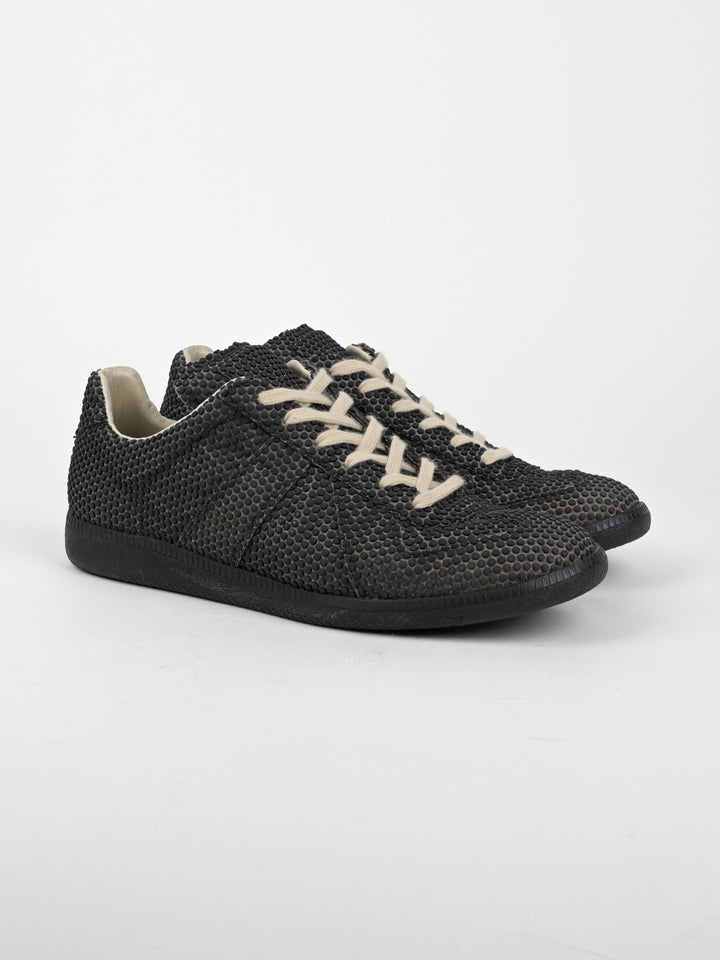 Replica GAT Polka Dot Textured Low Top Sneakers