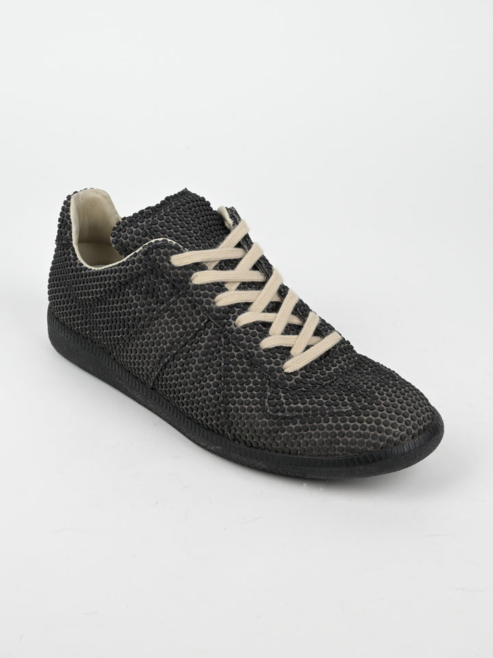 Replica GAT Polka Dot Textured Low Top Sneakers