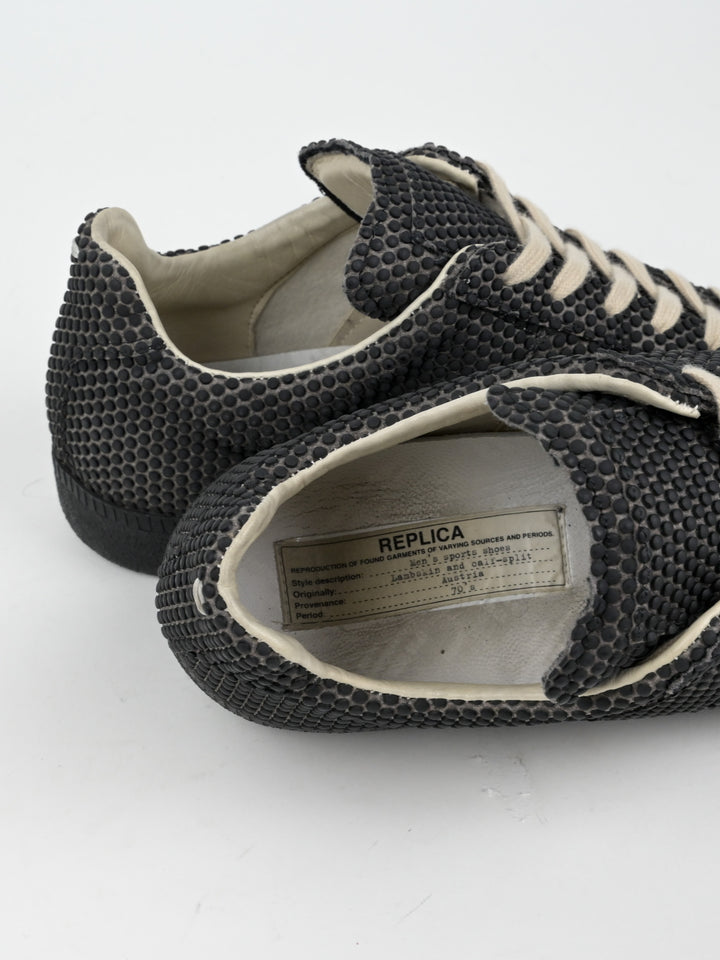 Replica GAT Polka Dot Textured Low Top Sneakers
