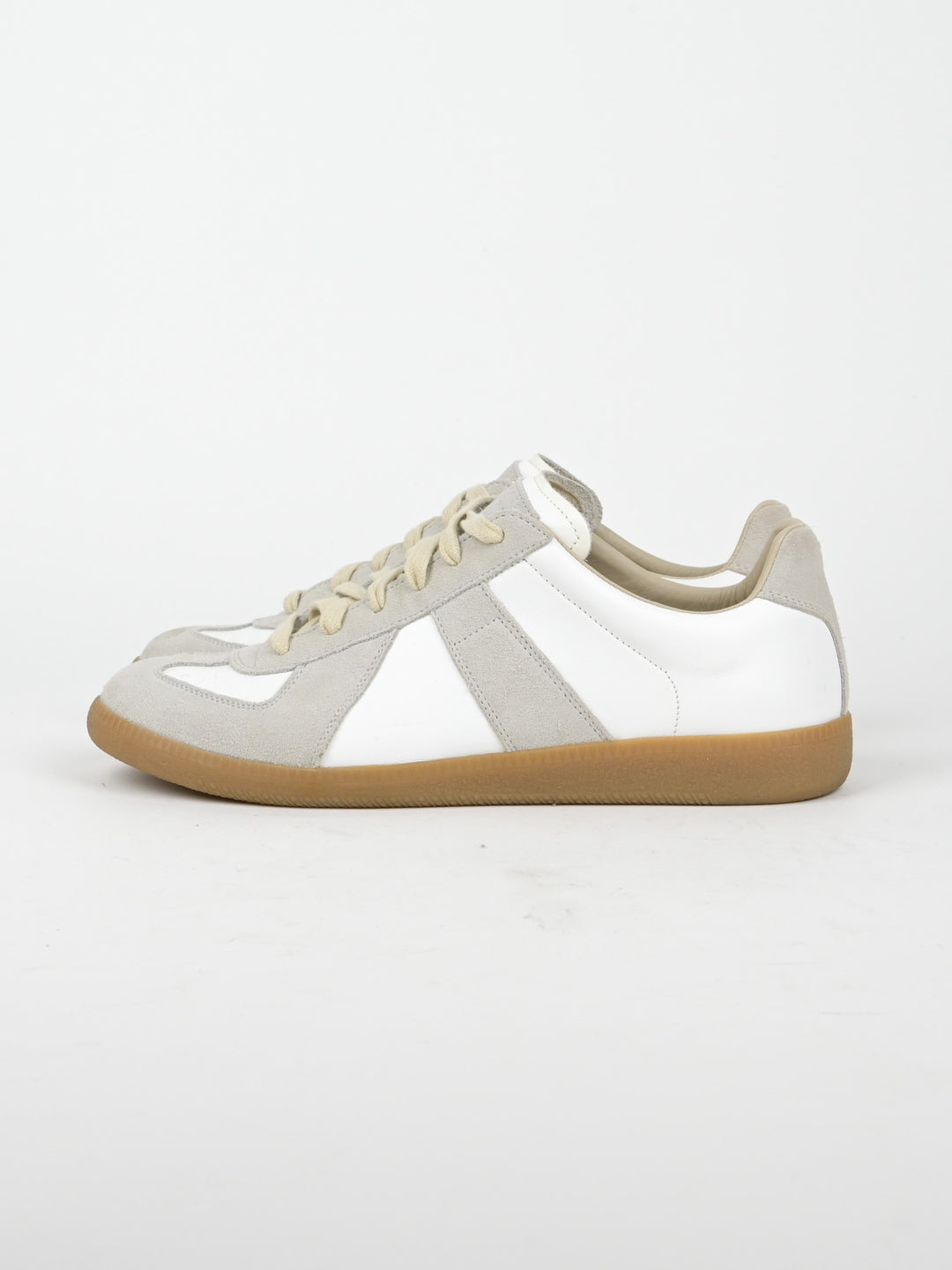 Replica GAT Classic Leather Low Top Sneakers
