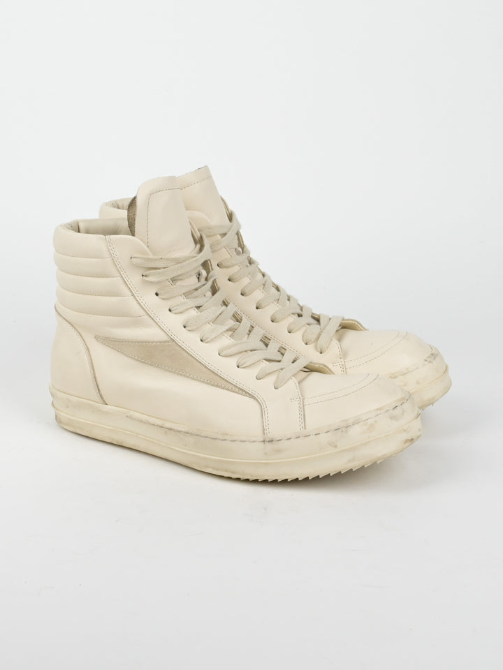 Vintage "Vans" Leather High Top Sneakers
