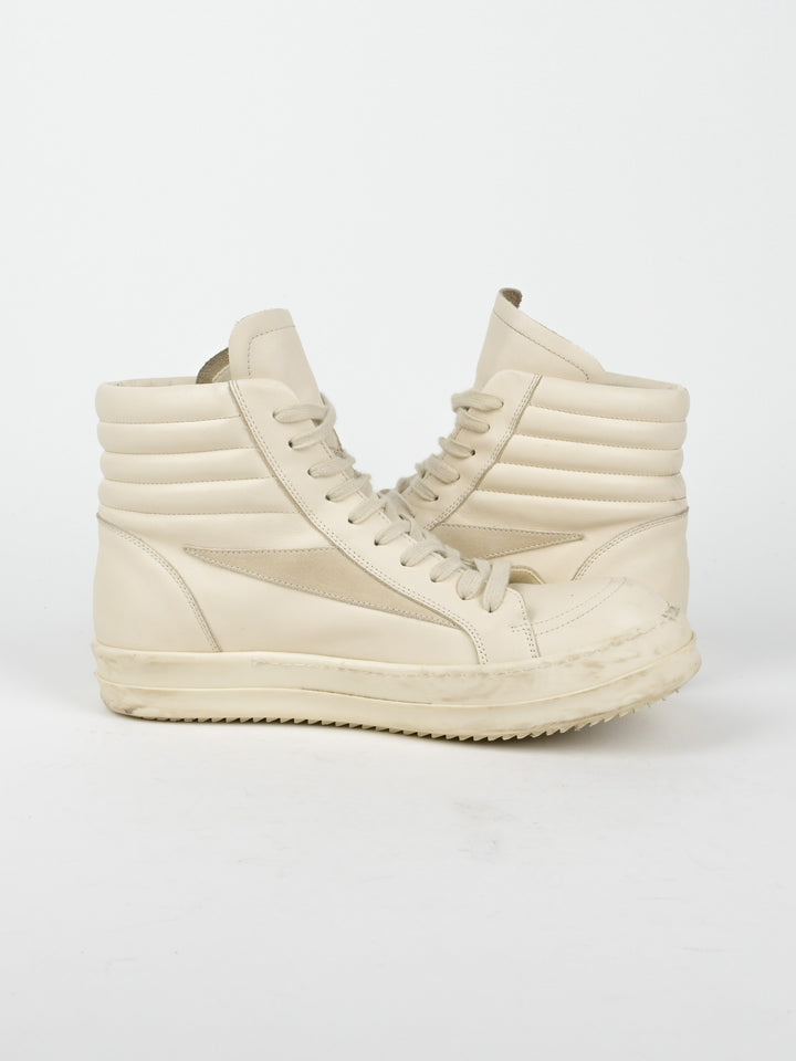 Vintage "Vans" Leather High Top Sneakers
