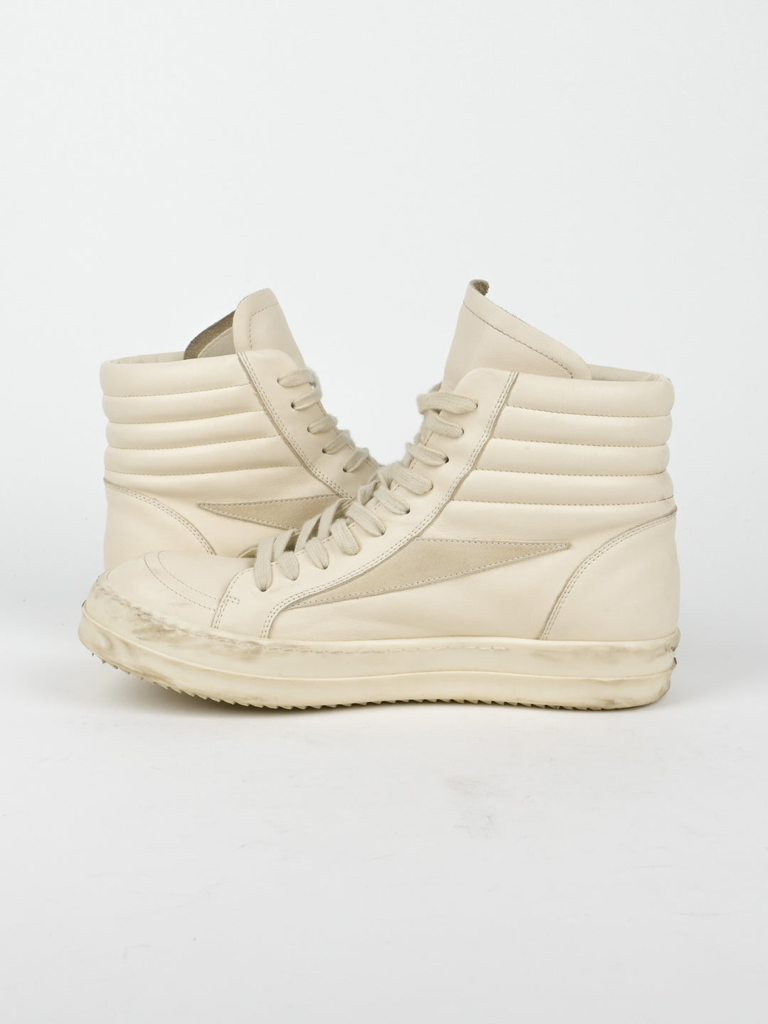 Vintage "Vans" Leather High Top Sneakers