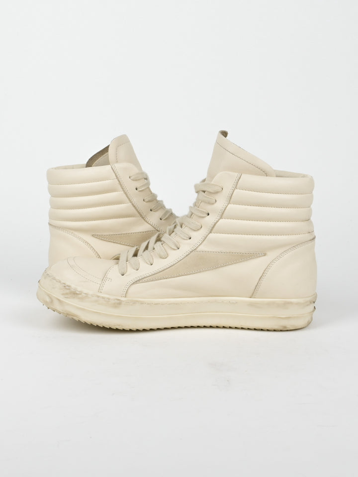 Vintage "Vans" Leather High Top Sneakers
