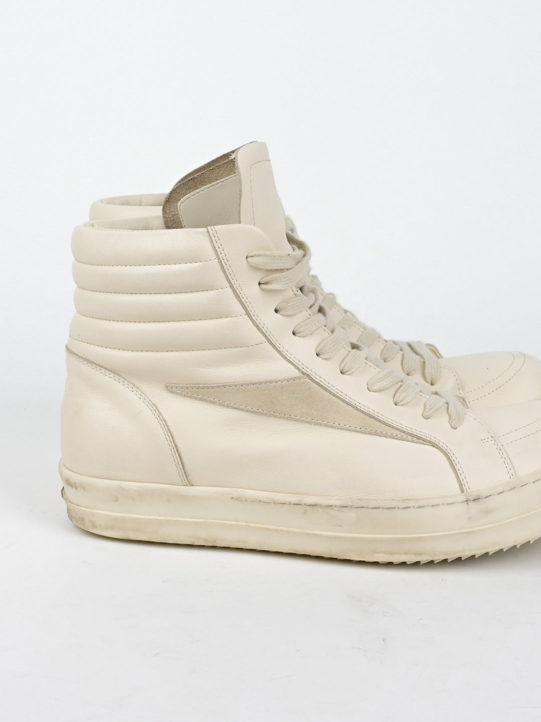Vintage "Vans" Leather High Top Sneakers