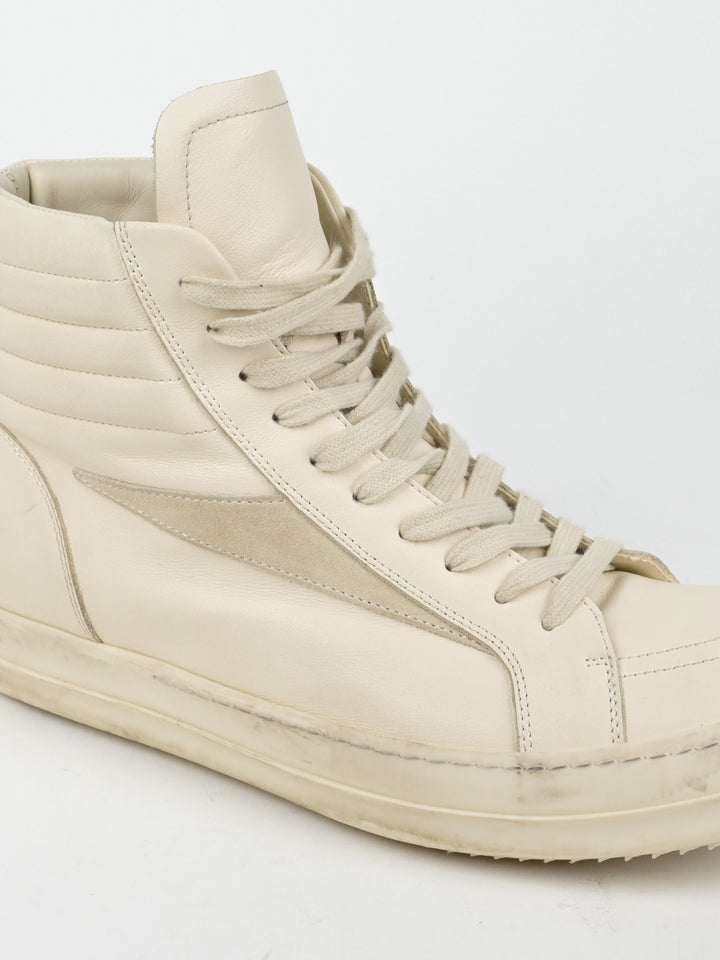 Vintage "Vans" Leather High Top Sneakers