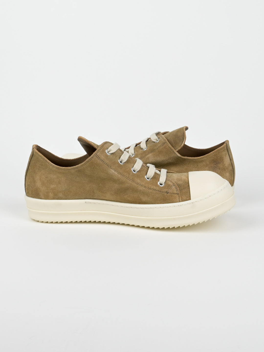 Extreme Suede Low Ramones
