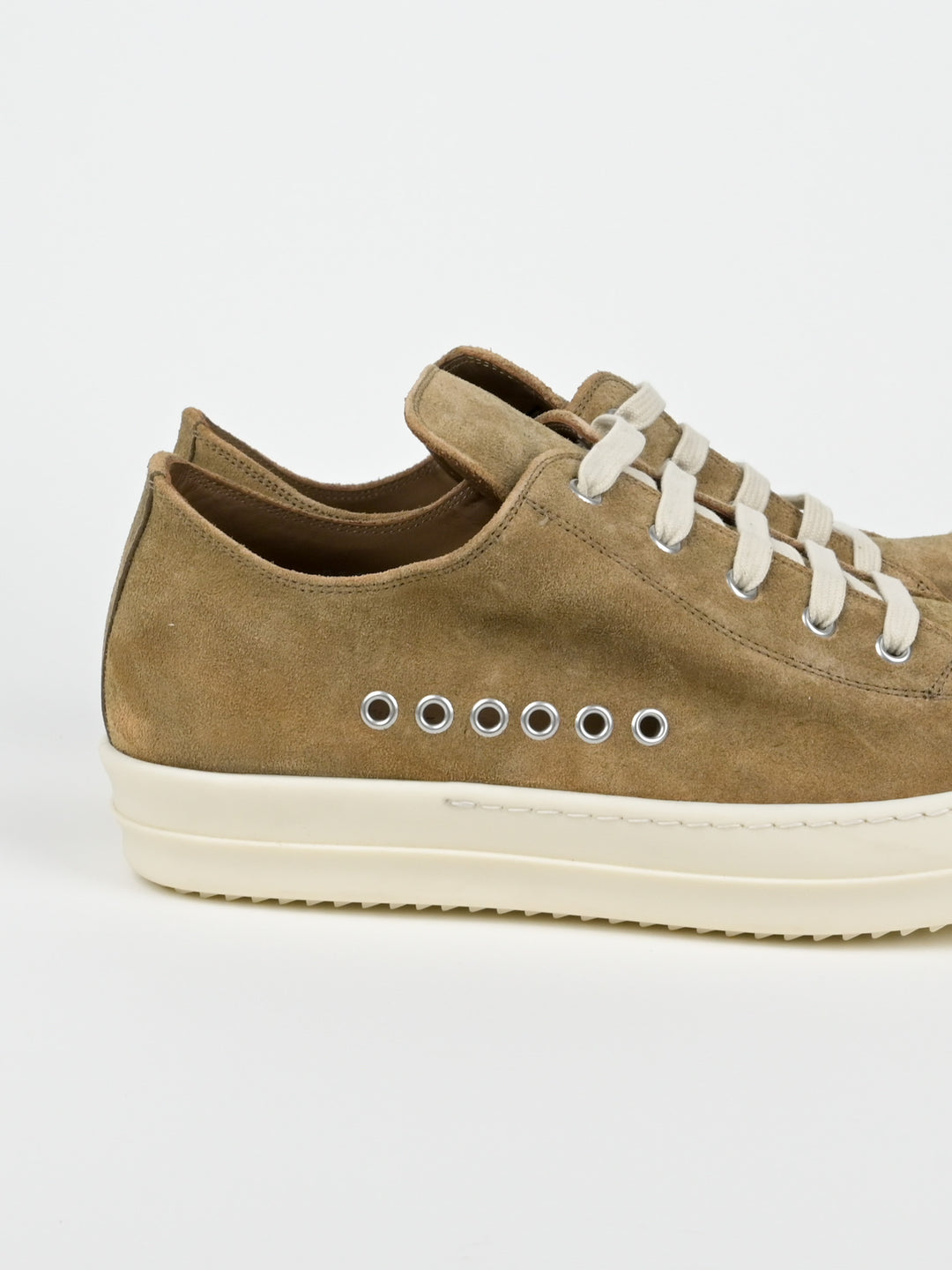 Extreme Suede Low Ramones