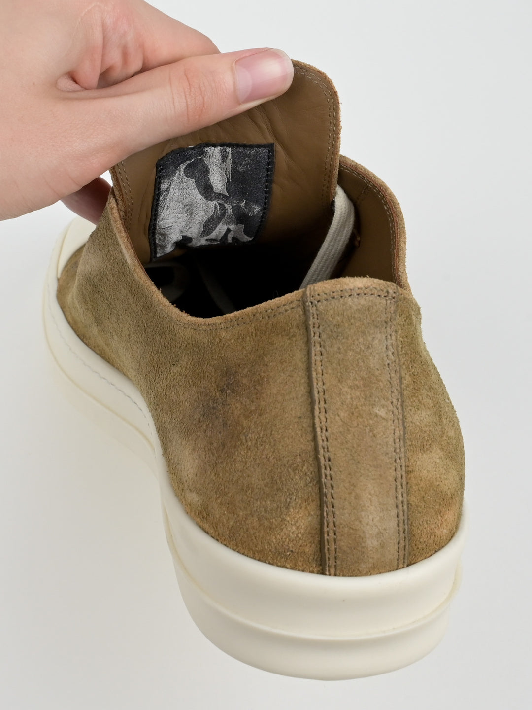 Extreme Suede Low Ramones