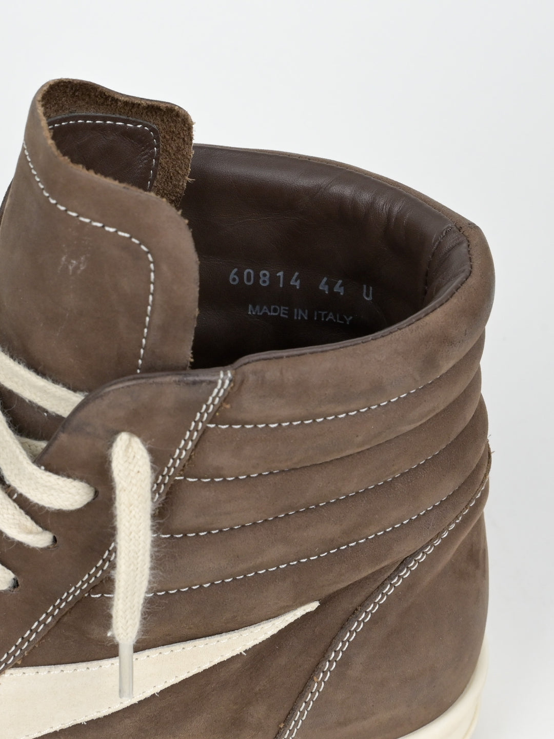 Vintage "Vans" Leather High Top Sneakers