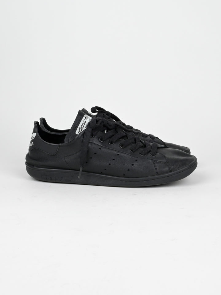All Black Stan Smith