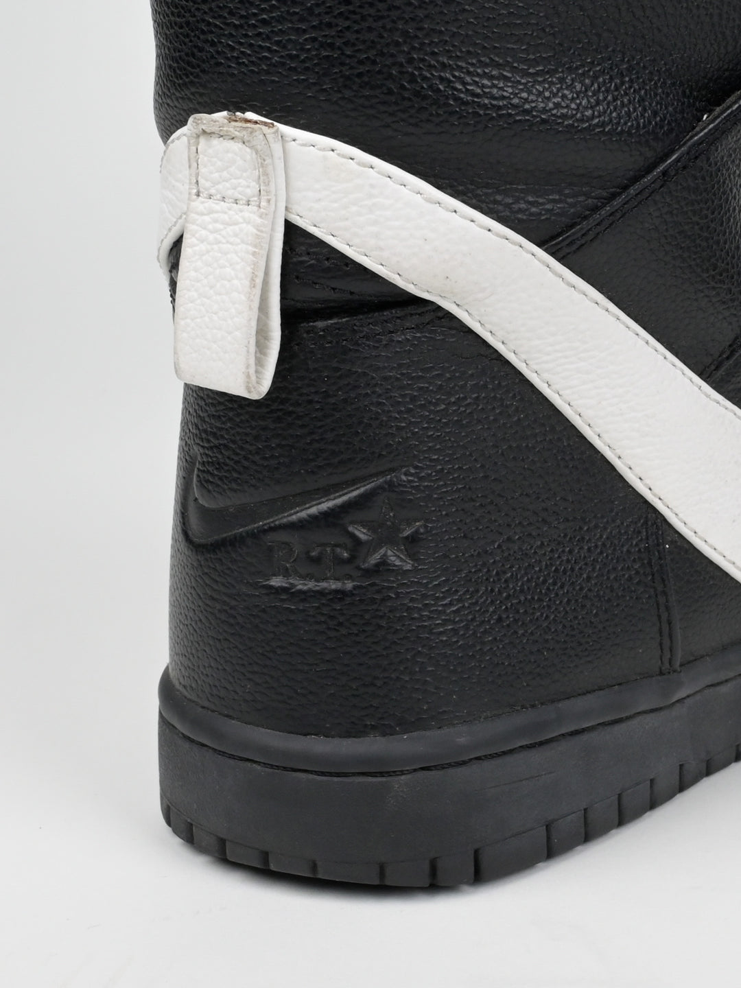 Riccardo Tisci x Nike Dunk Lux High Black