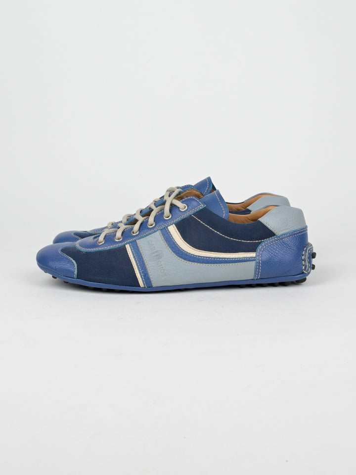 Low Top Sneakers