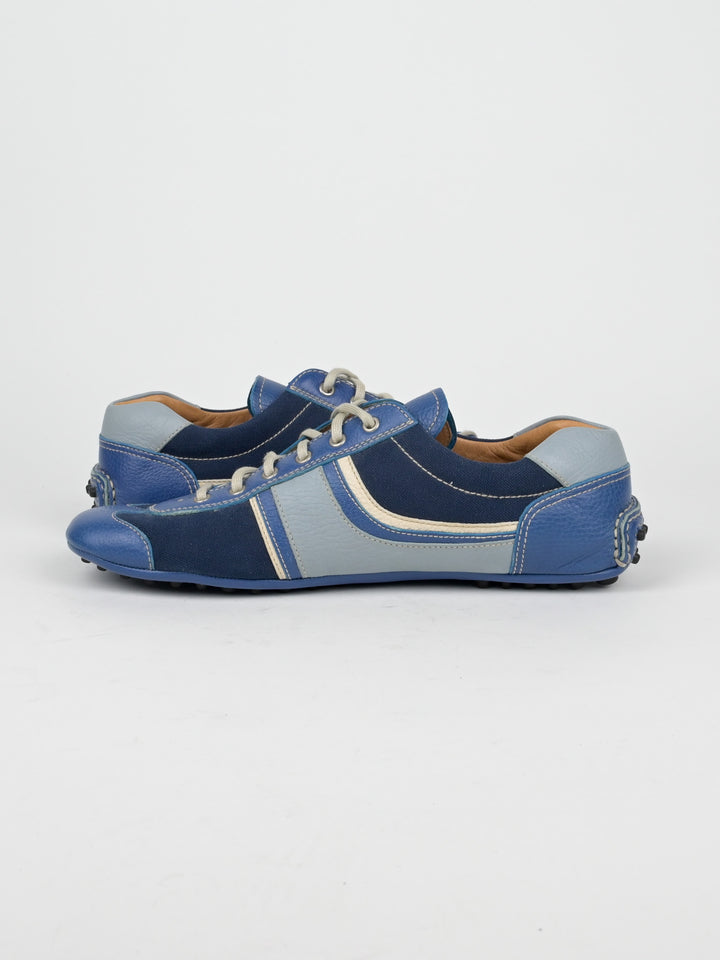 Low Top Sneakers