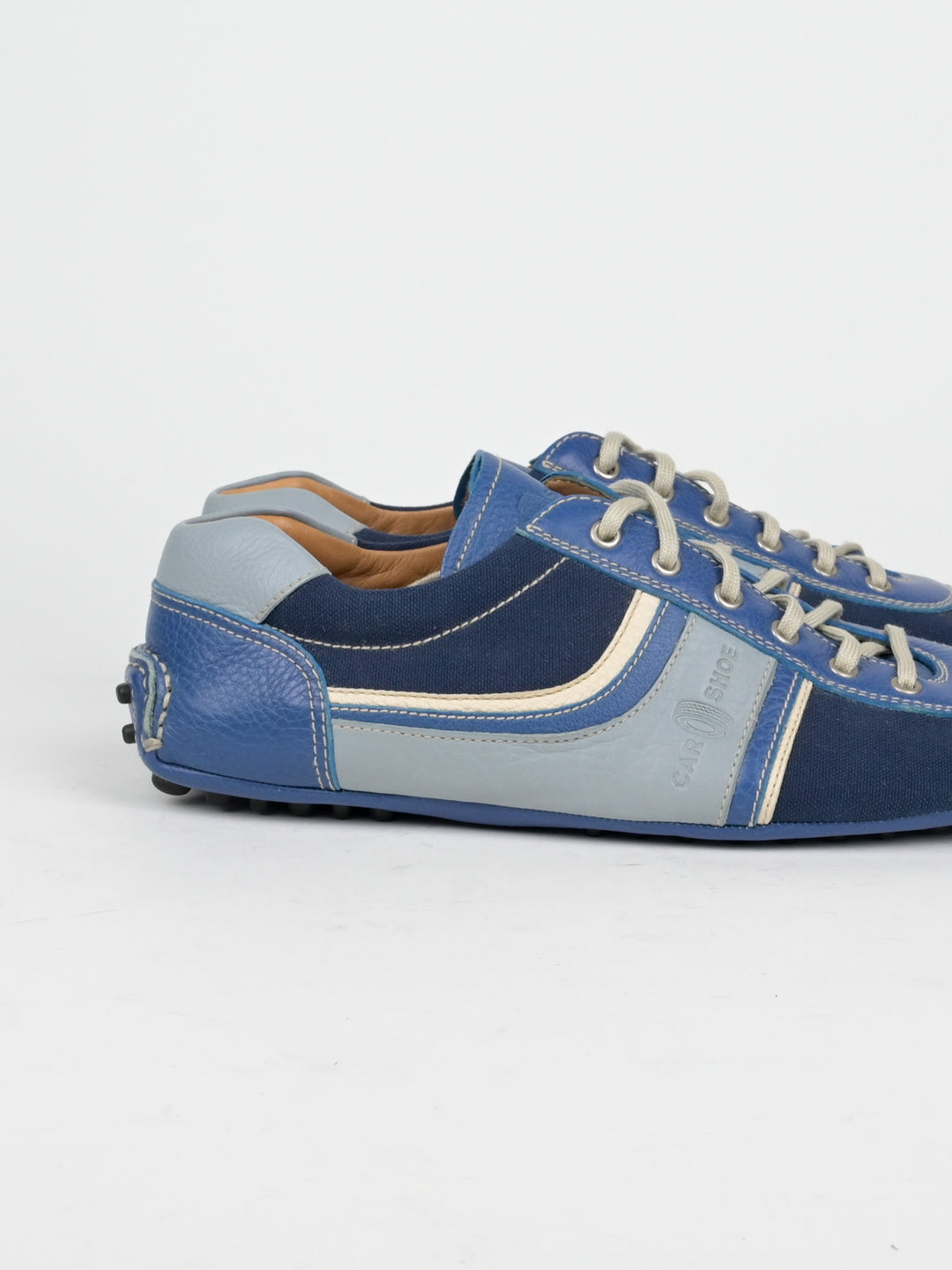 Low Top Sneakers
