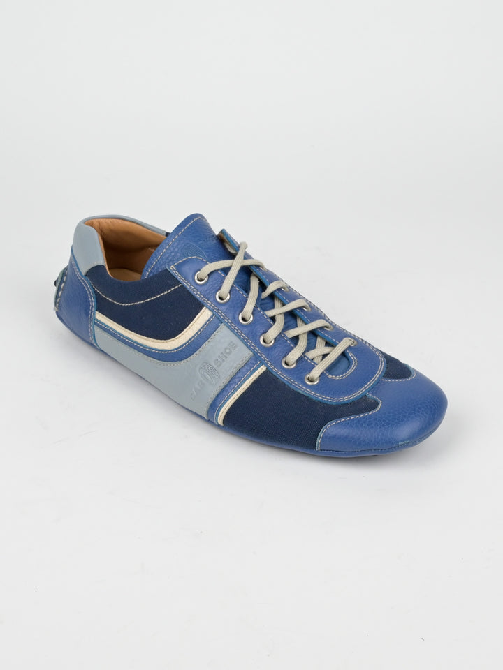 Low Top Sneakers