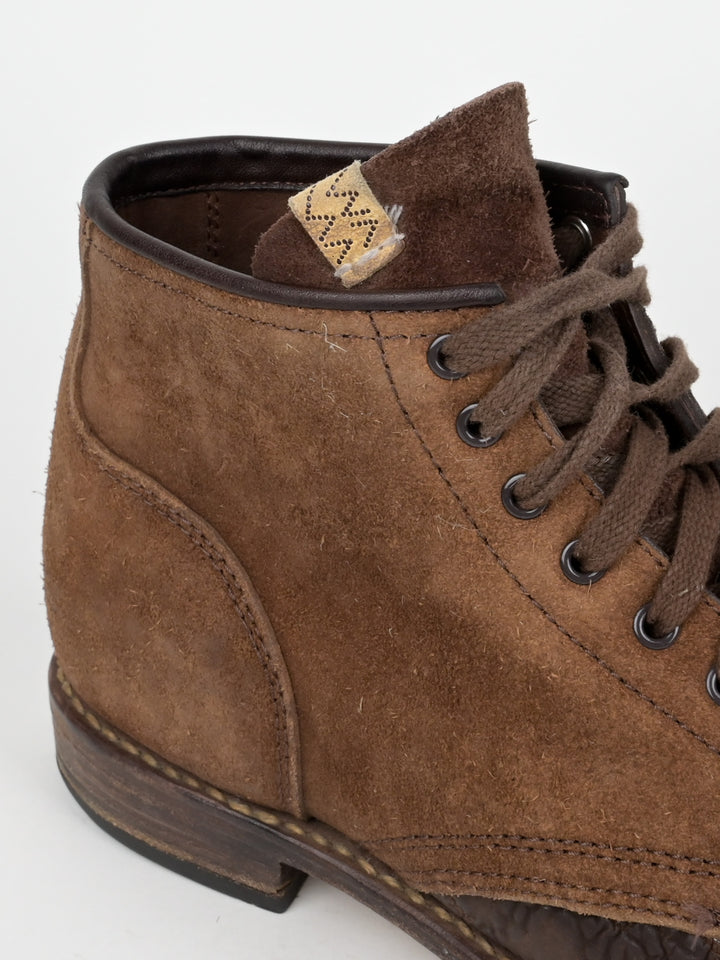 Brigadier Boots-Folk