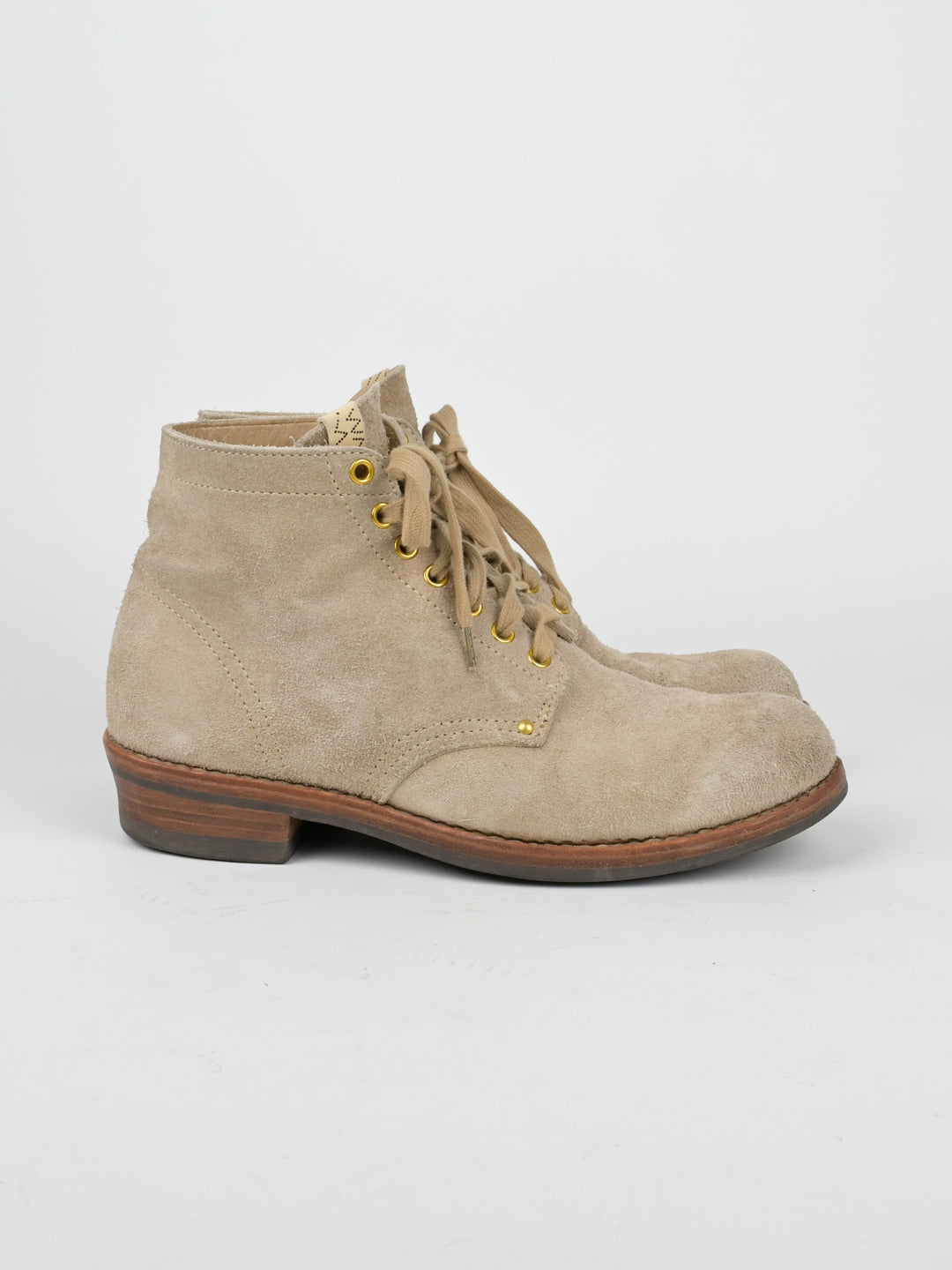 Brigadier Boots-Folk