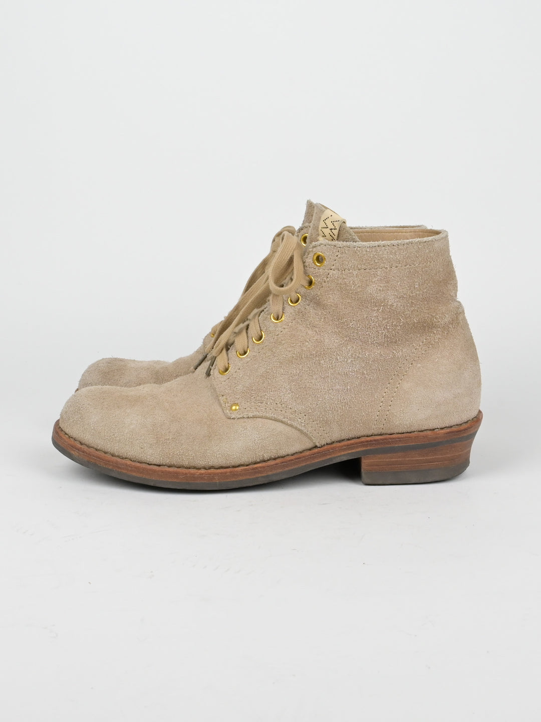 Brigadier Boots-Folk