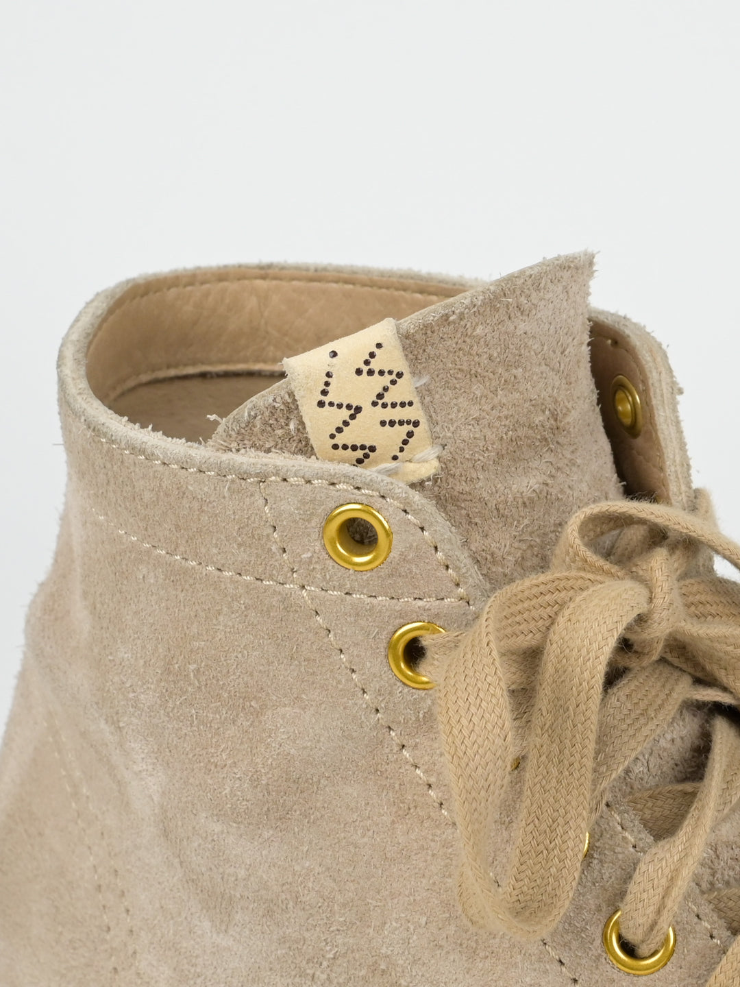 Brigadier Boots-Folk
