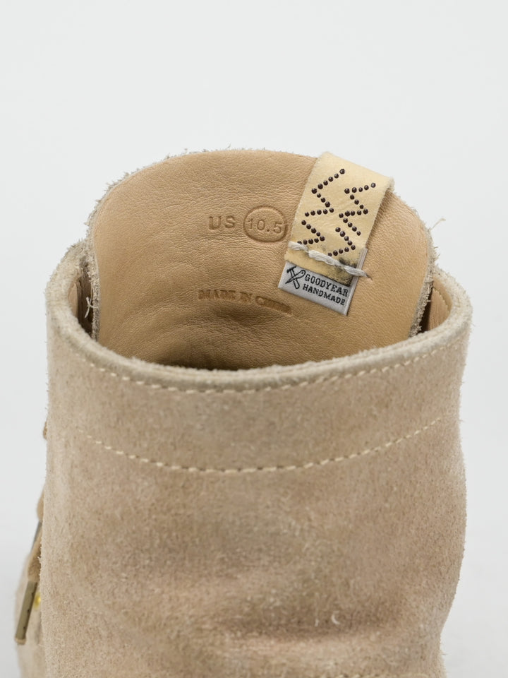 Brigadier Boots-Folk