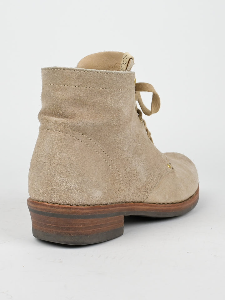 Brigadier Boots-Folk