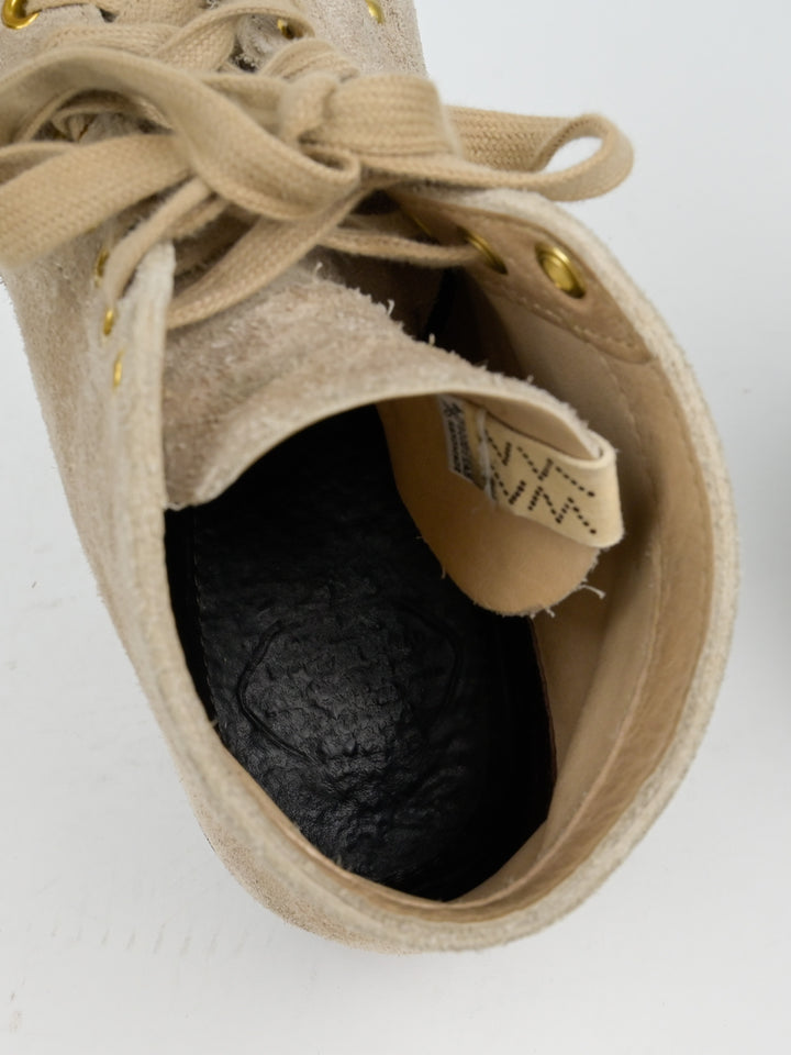 Brigadier Boots-Folk