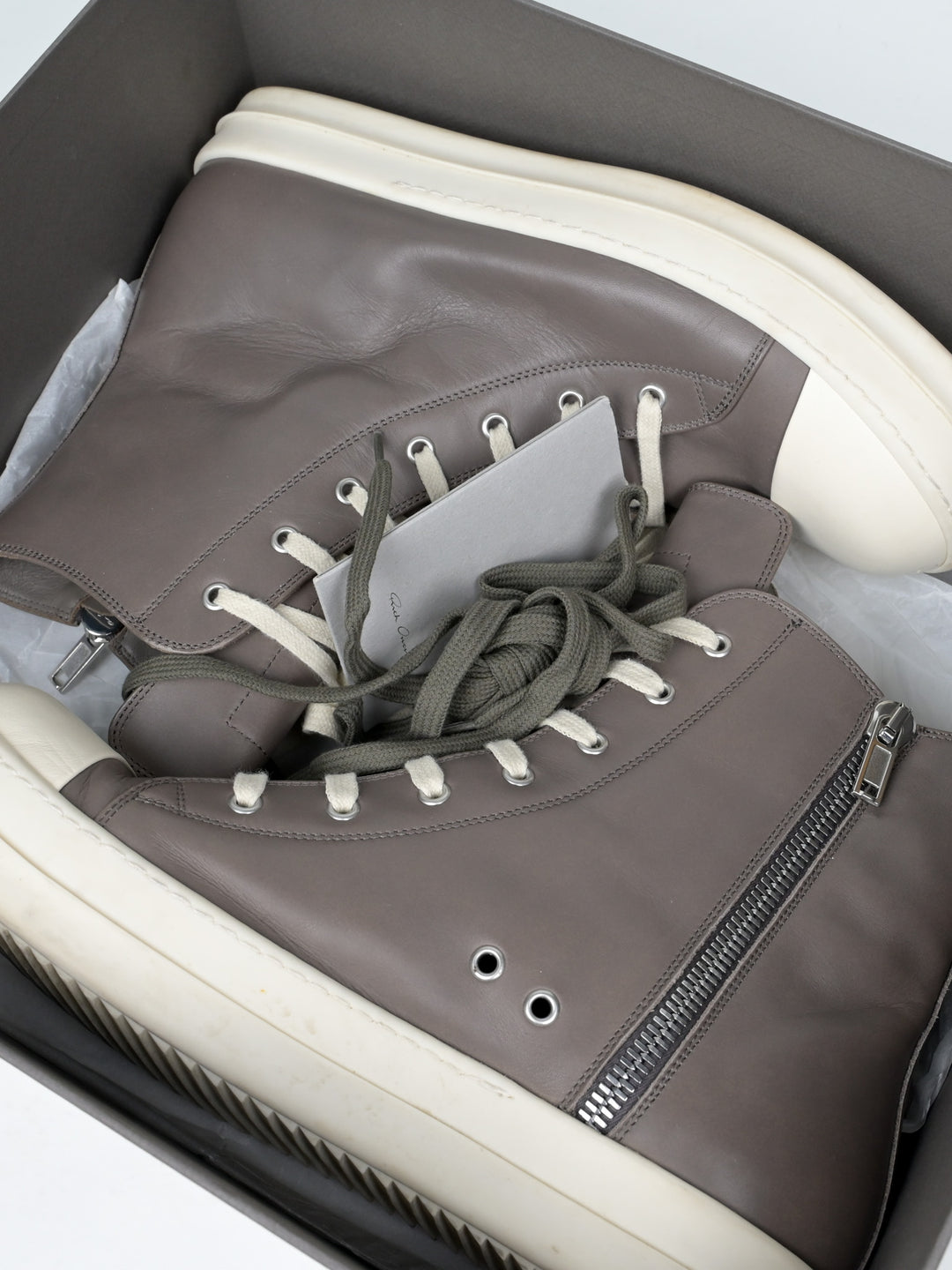 Dust/Milk Mainline High Top Ramones