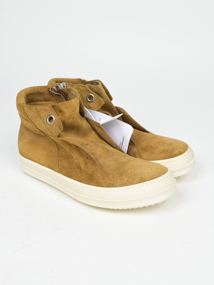 Brown Suede Island Dunks