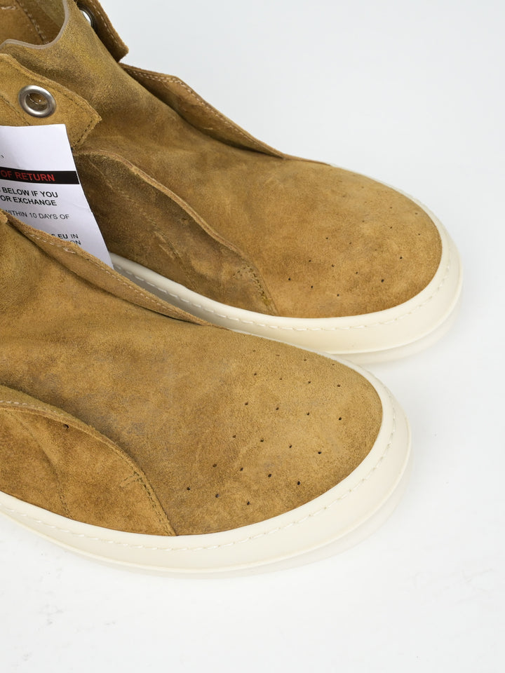 Brown Suede Island Dunks