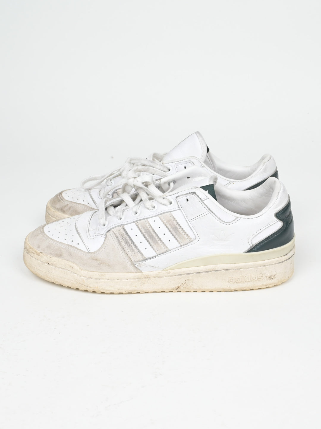 Forum Low Top Sneakers
