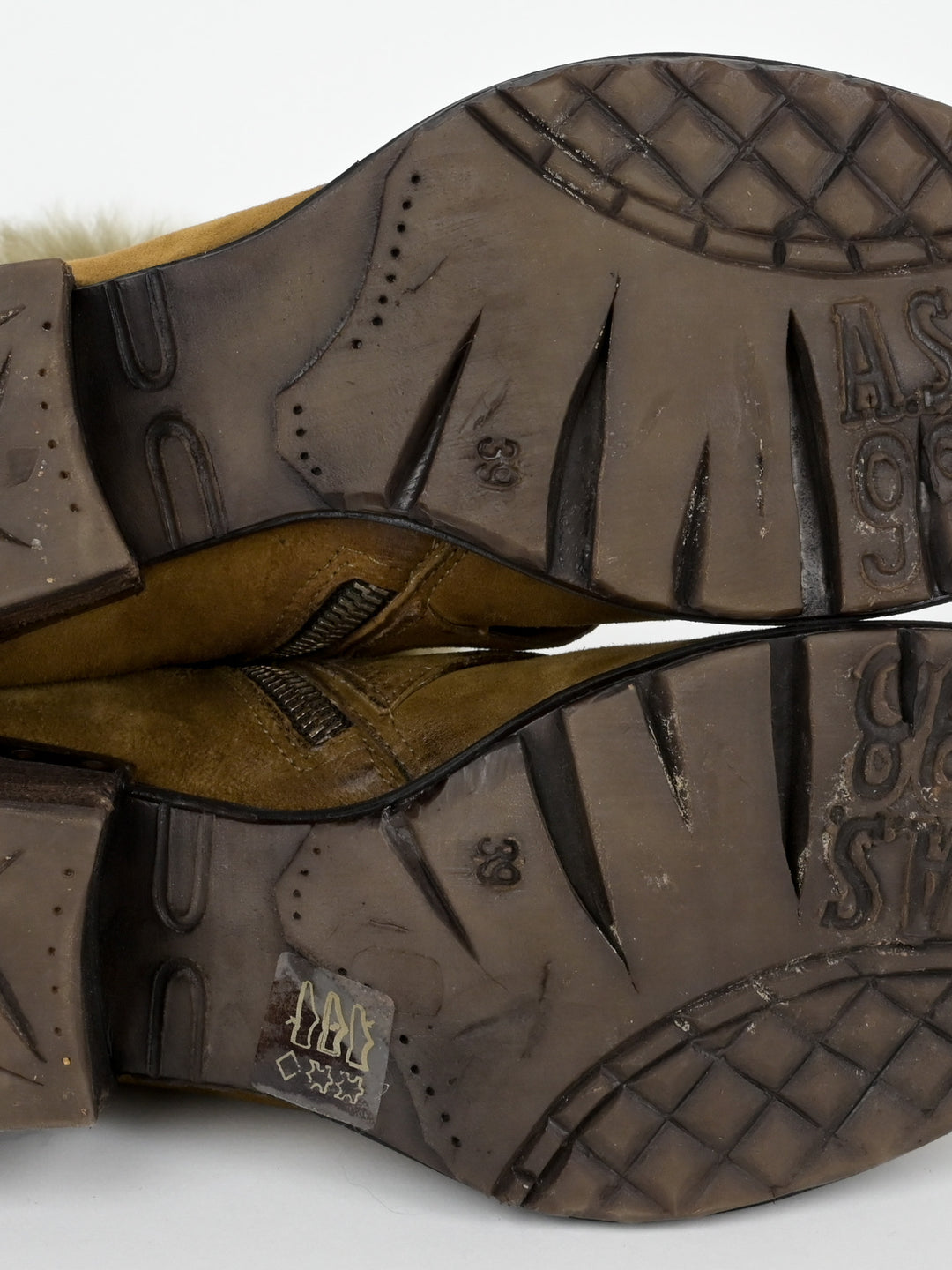 Chester Senape Jungle Fur Boots