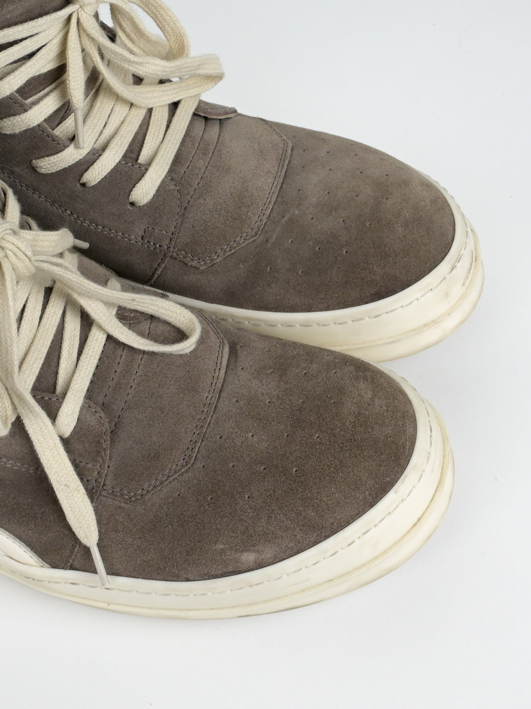 Dust Suede Geobaskets