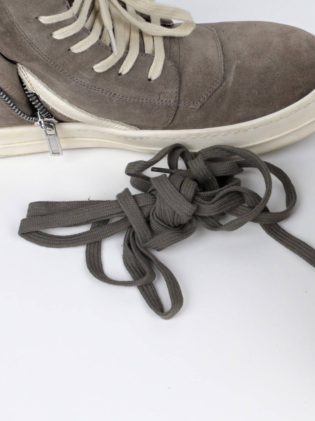 Dust Suede Geobaskets