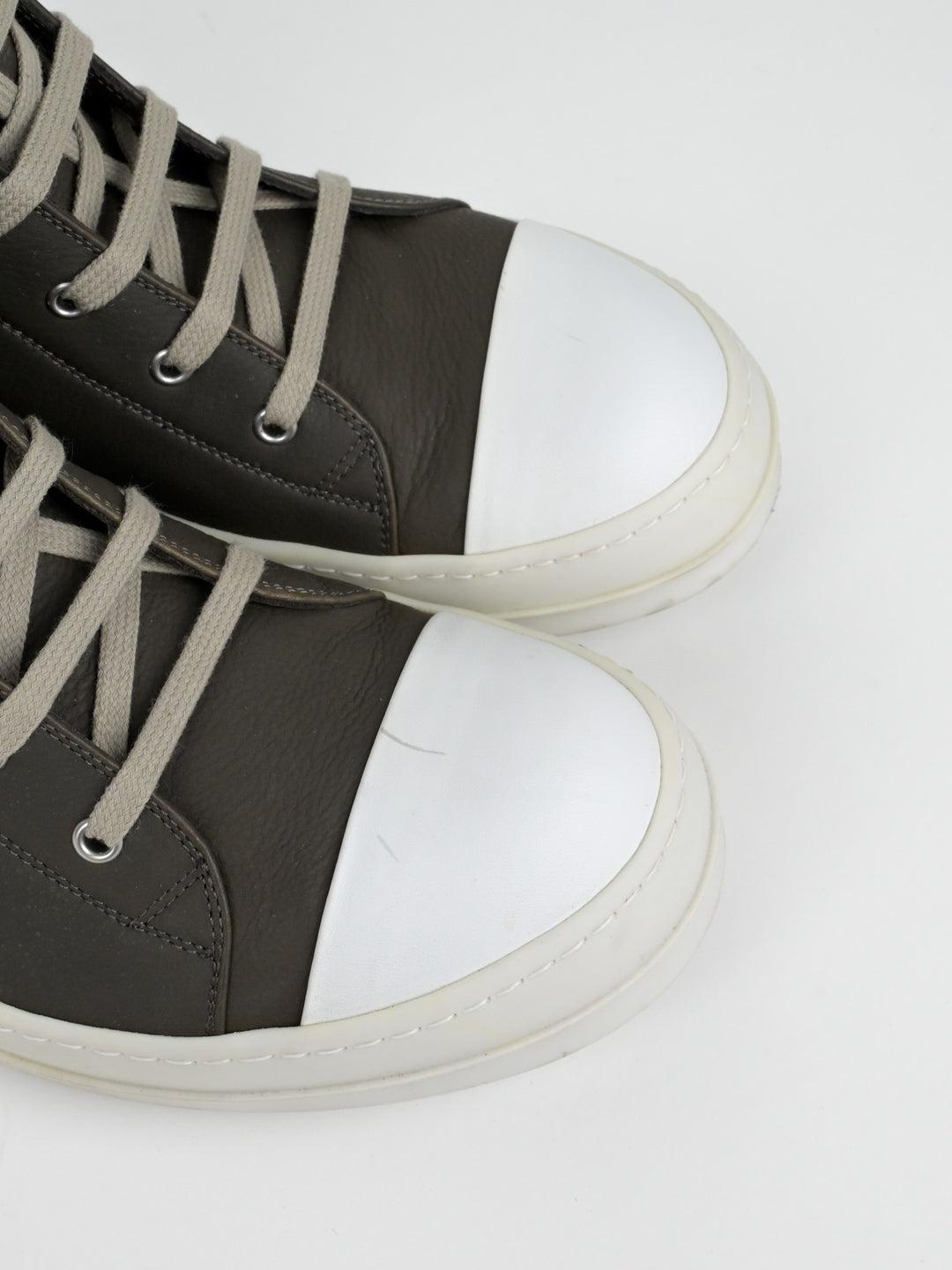 Dark Dust Leather High Top Ramones
