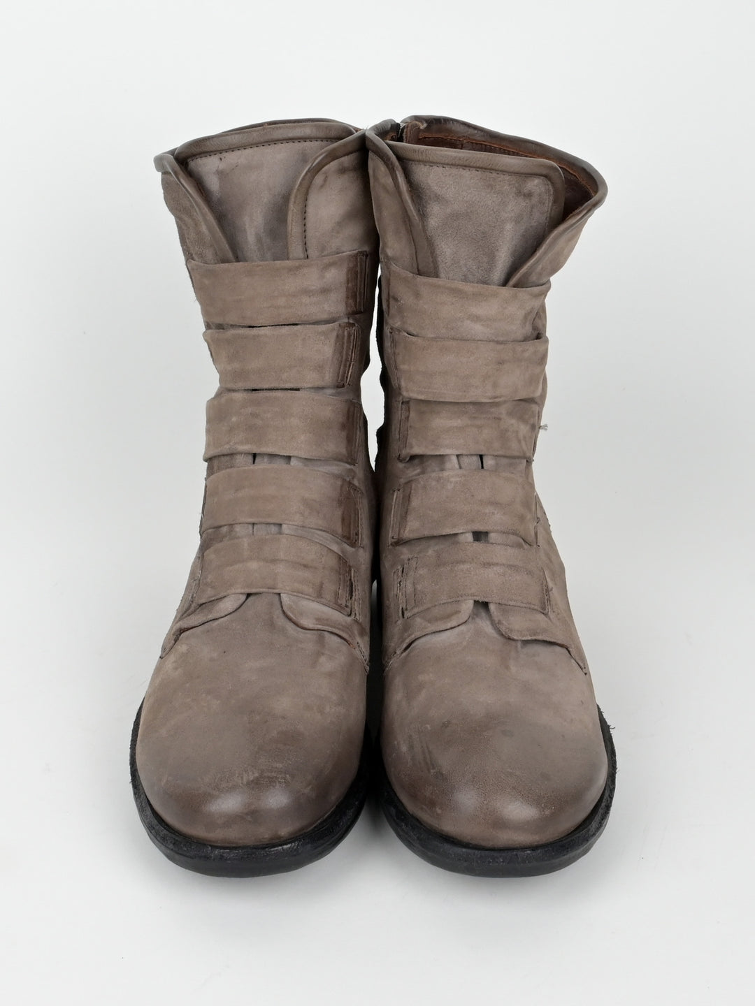 Leather Traver Boots