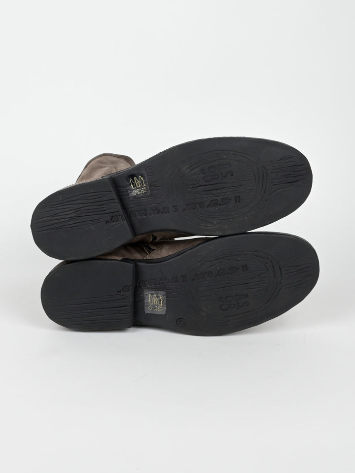 Leather Traver Boots