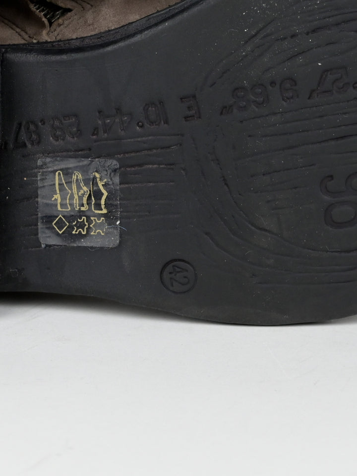 Leather Traver Boots
