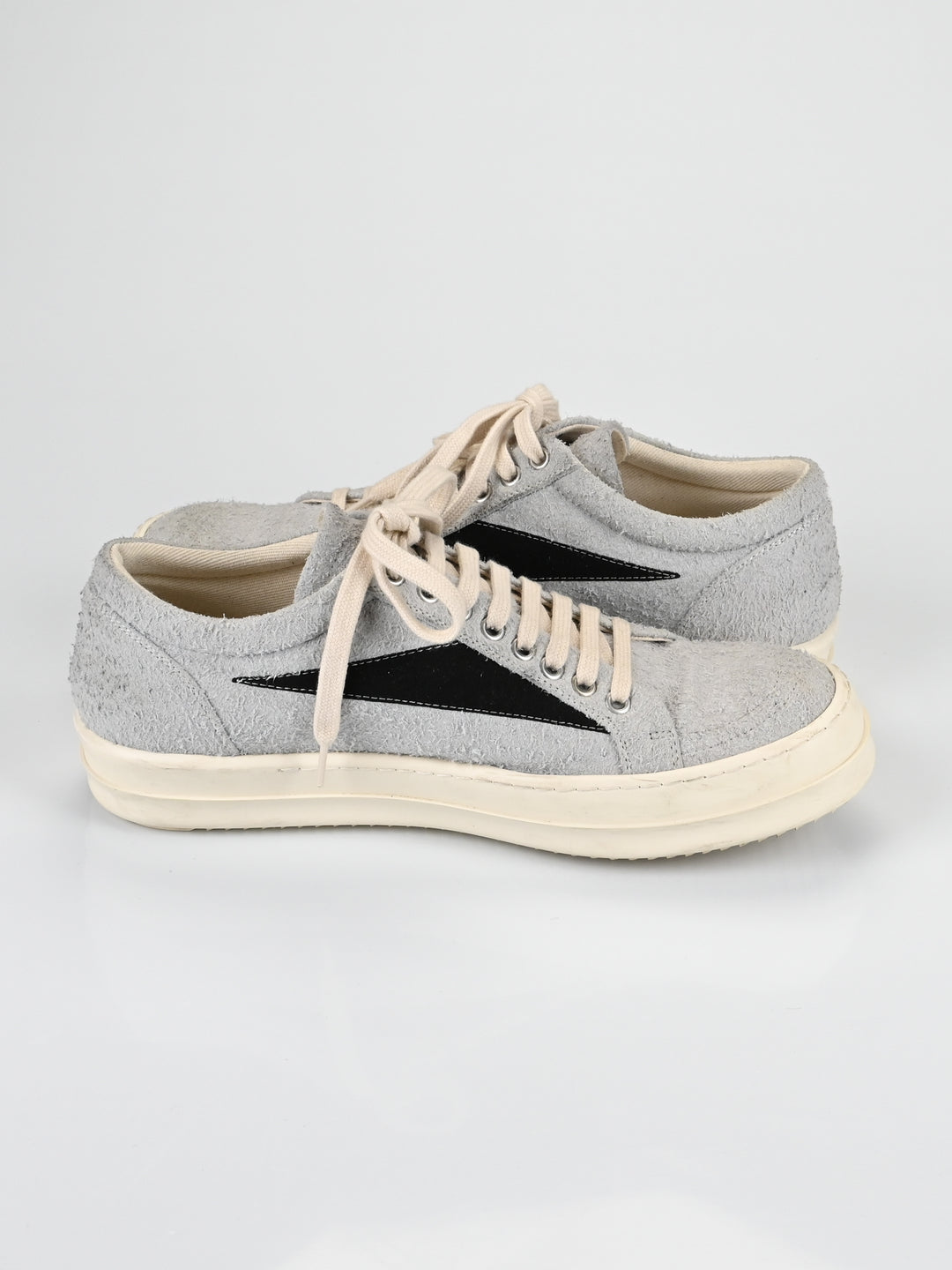 Oyster Vintage Sneakers
