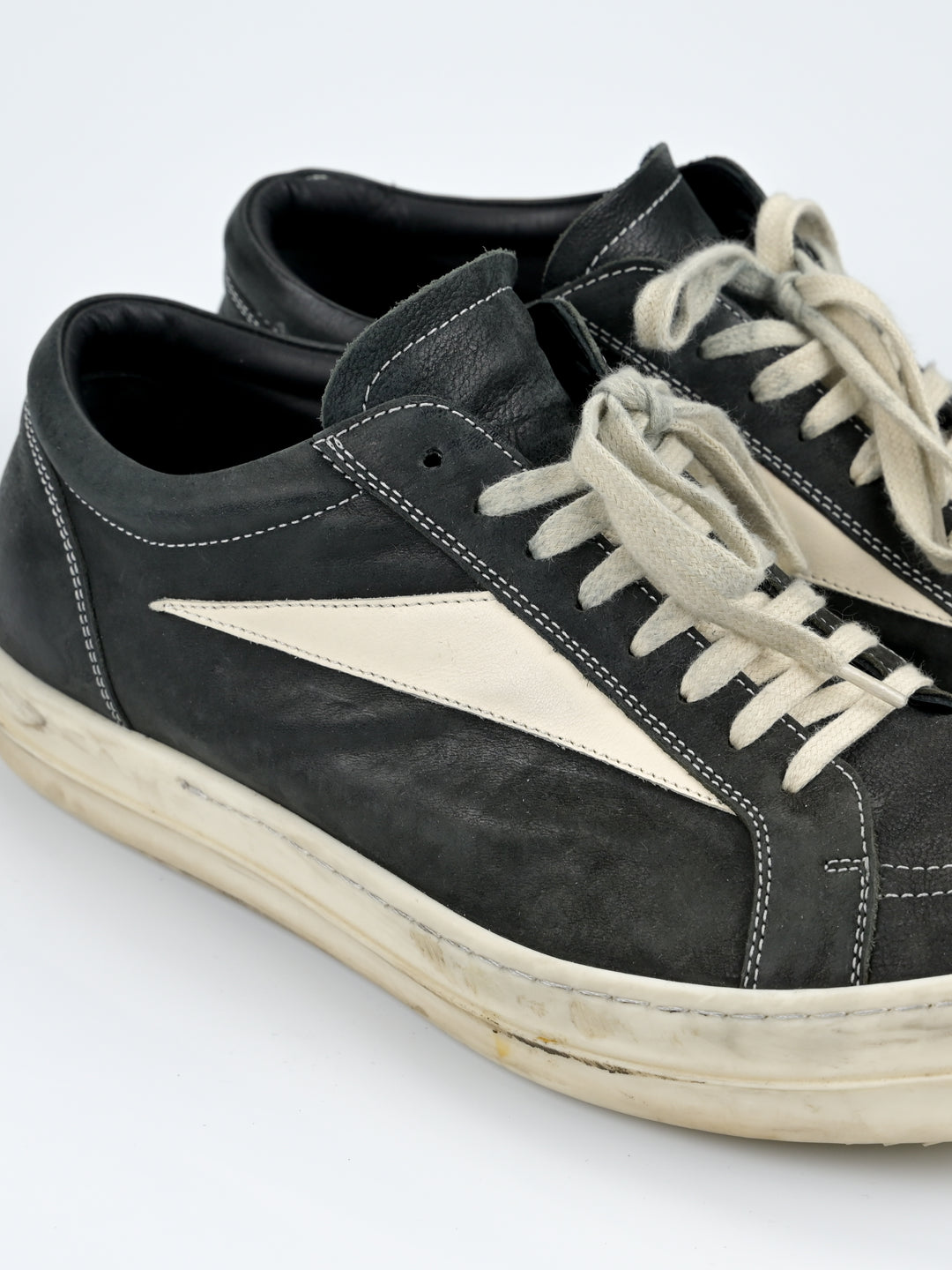 Vintage "Vans" Sneakers