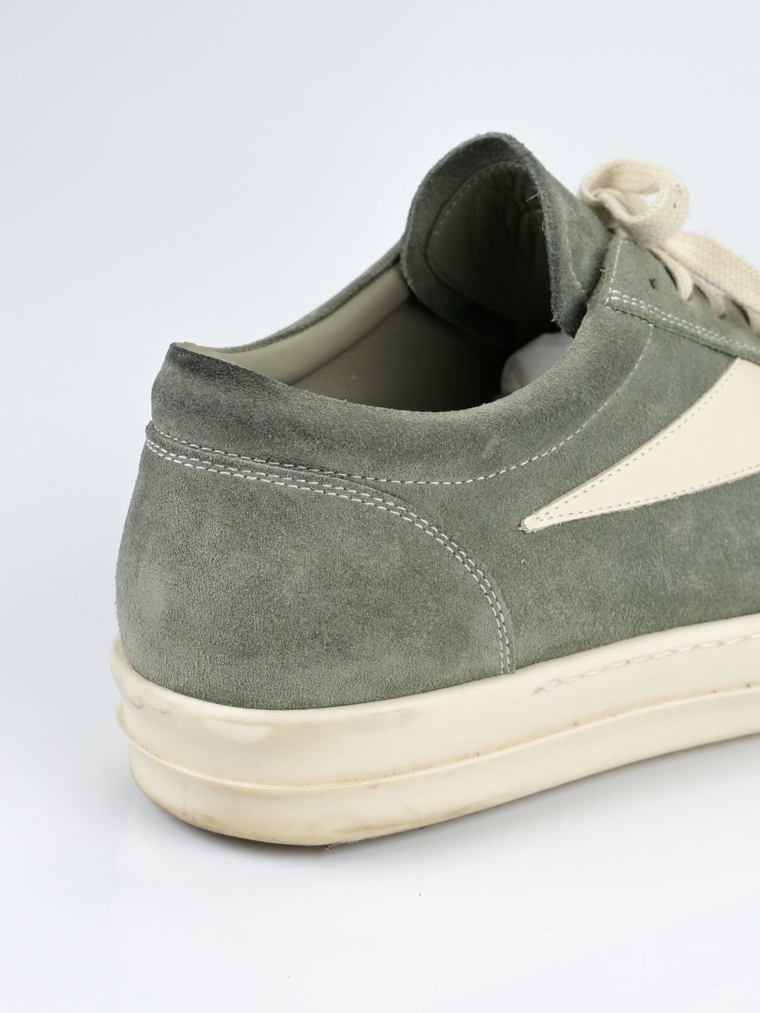Suede Vintage "Vans" Sneakers