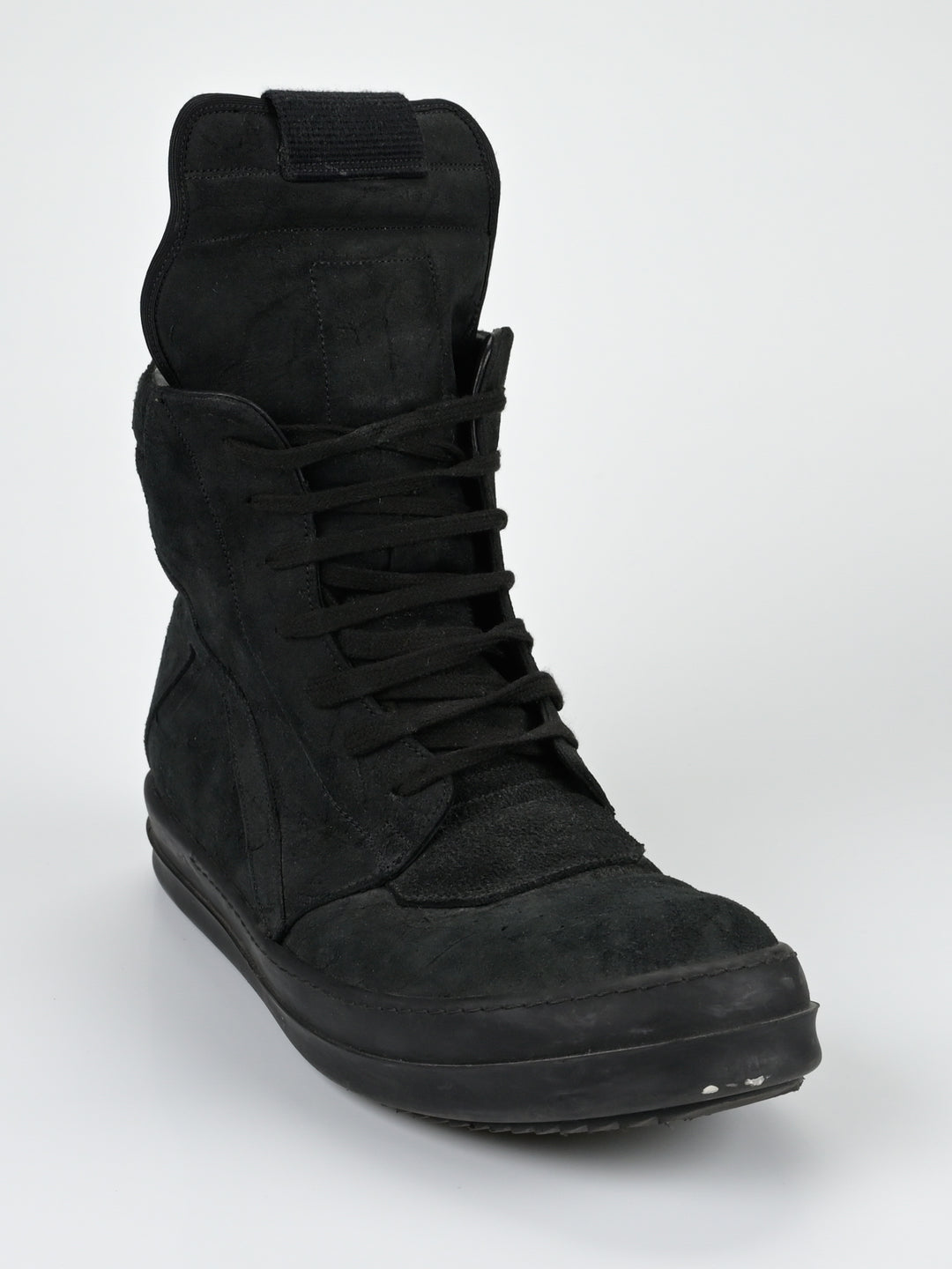 Blistered Suede Black Geobaskets